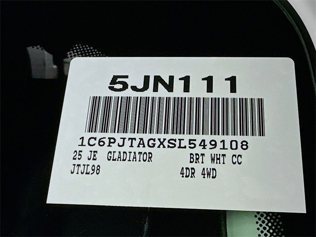 New 2025 Jeep Gladiator Sport image 24