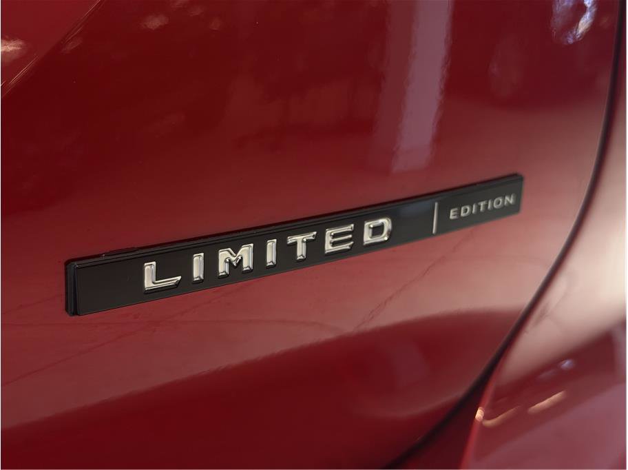 New 2026 Mitsubishi Outlander LE FWD image 25
