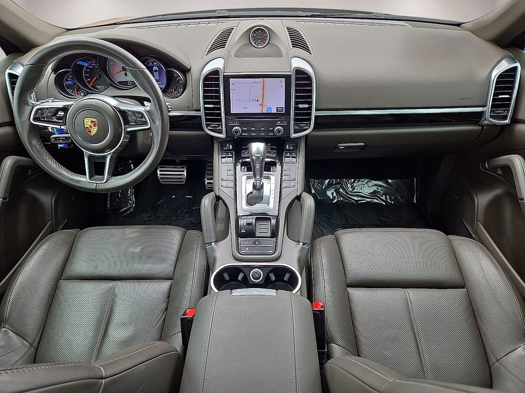 Used 2018 Porsche Cayenne S AWD/4WD image 17