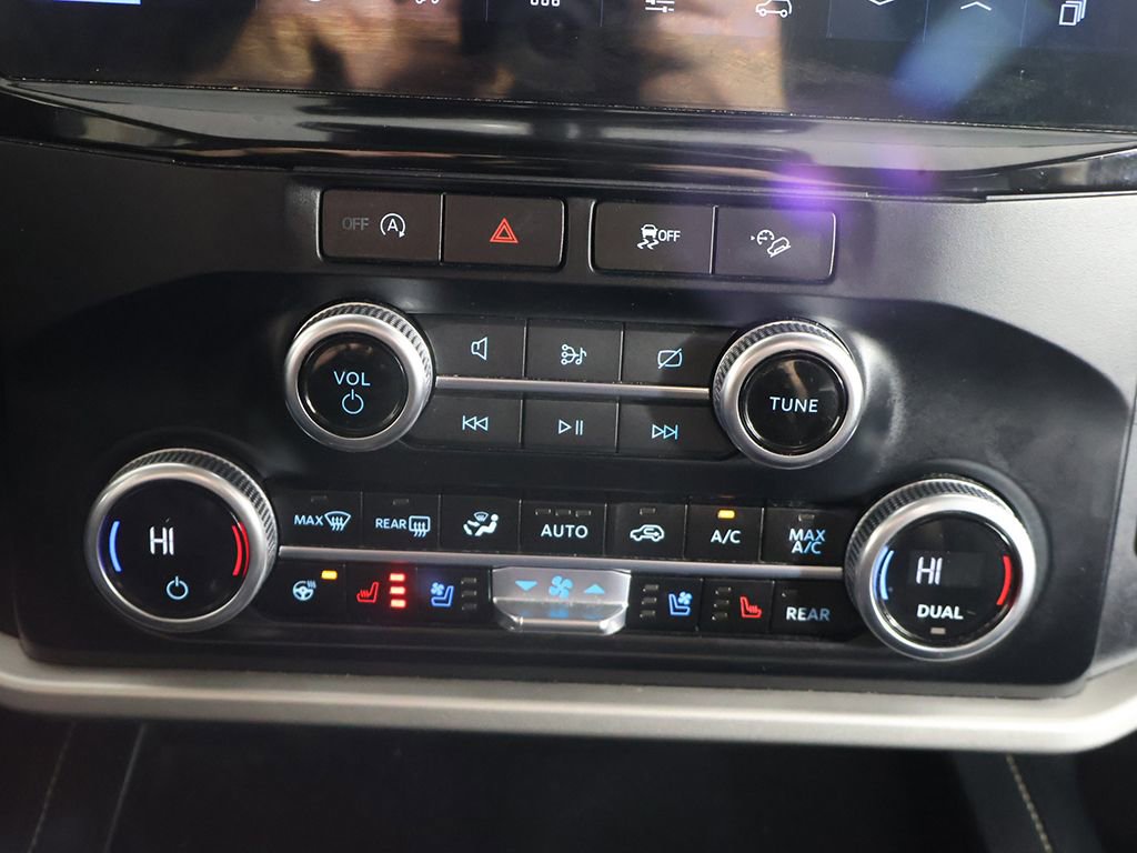 Used 2024 Ford Expedition Max XLT AWD/4WD image 48