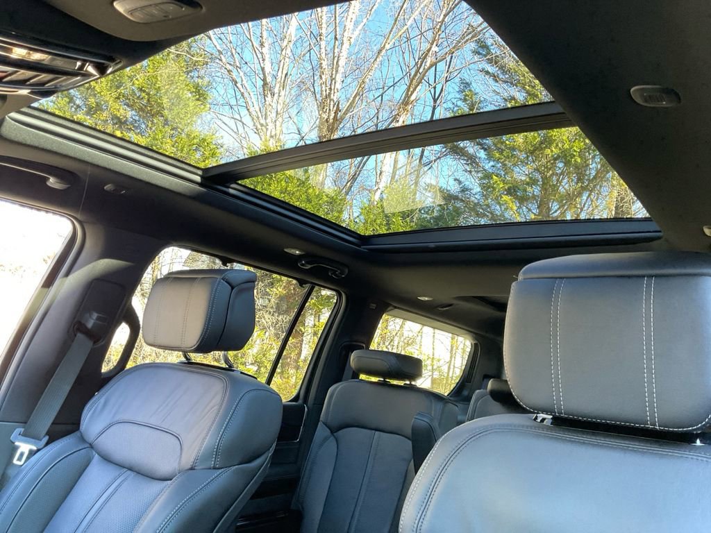 New 2026 Jeep Grand Wagoneer Summit image 23