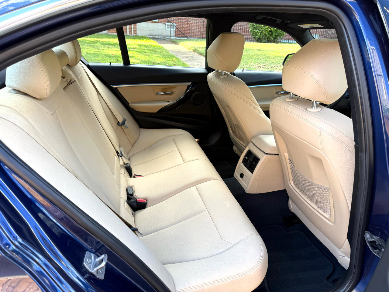 Used 2018 BMW 330e image 21