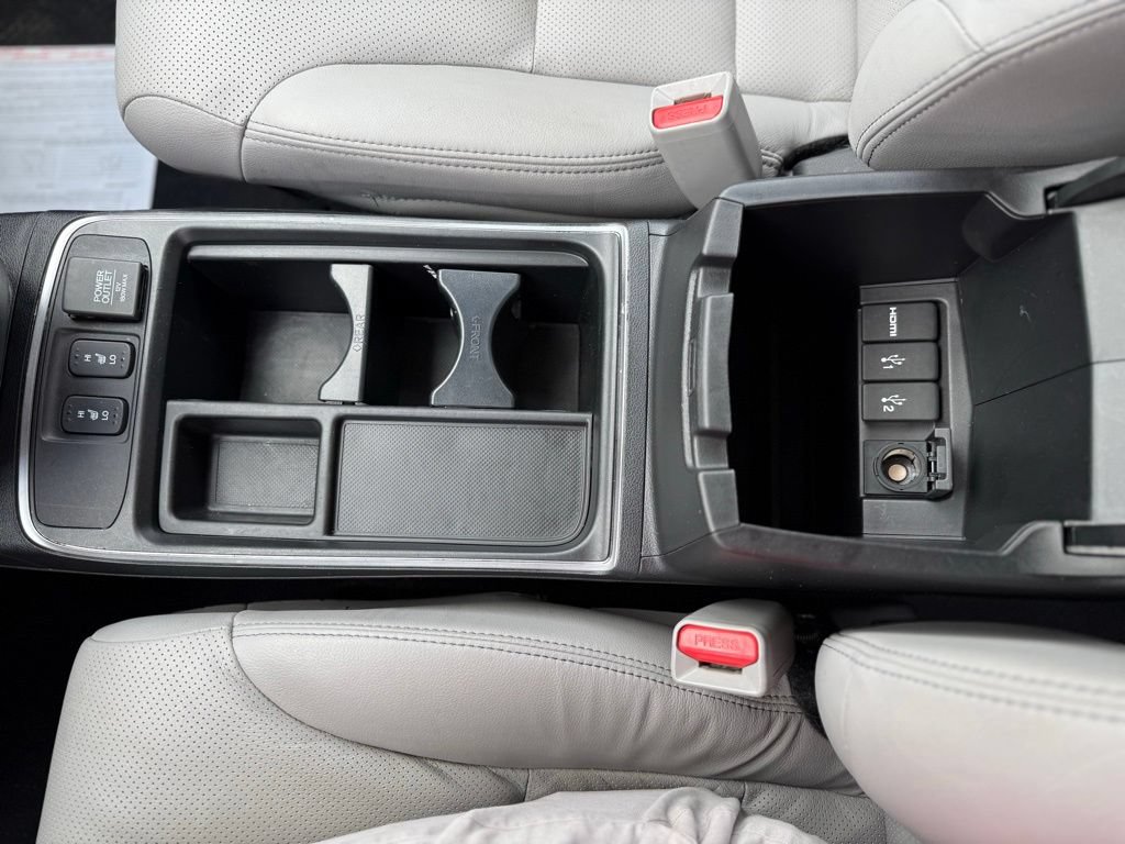 Used 2015 Honda CR-V Touring image 21