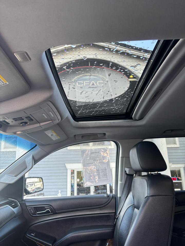 Used 2019 Chevrolet Suburban LT AWD/4WD image 23