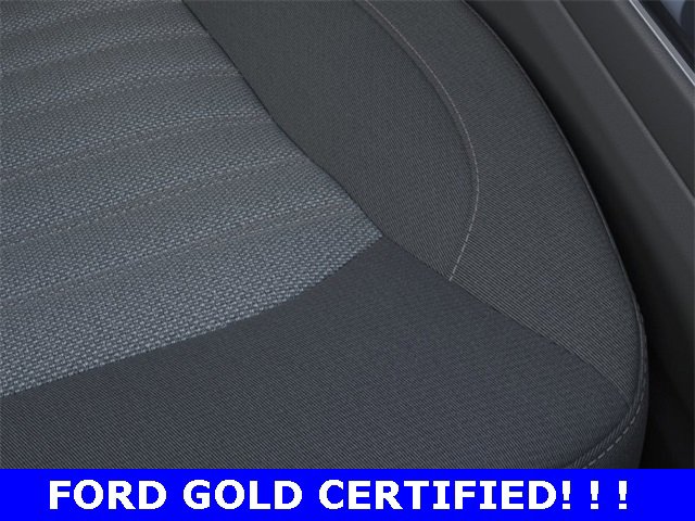 Used 2024 Ford Edge SE w/ Black Appearance Package image 16