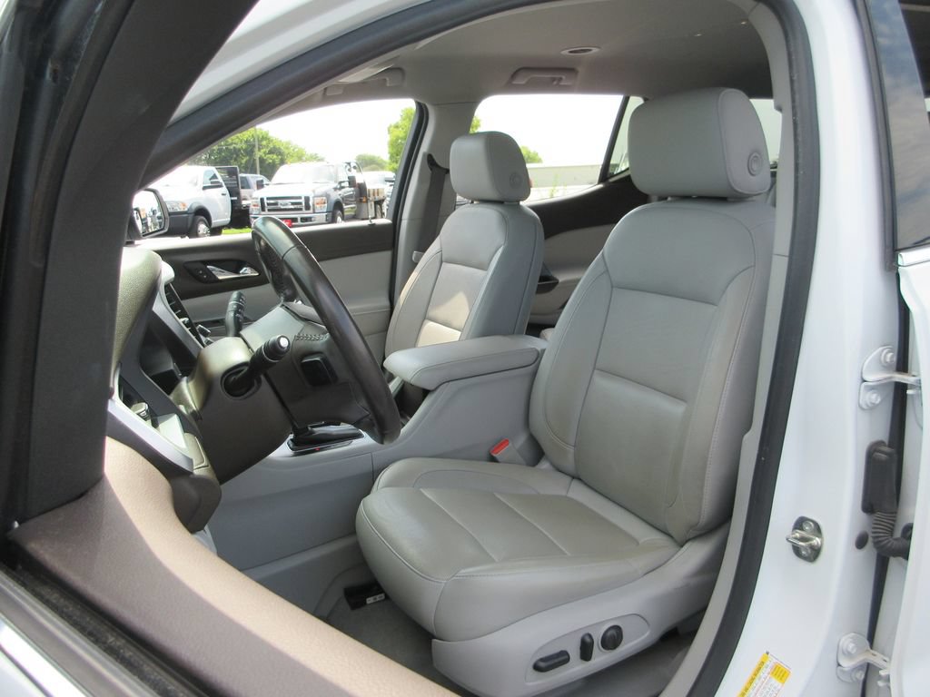 Certified 2019 GMC Acadia SLT FWD image 21