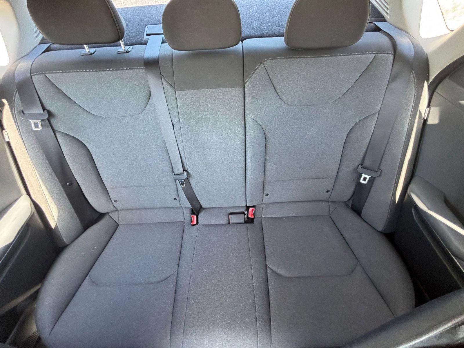 Used 2025 Kia K4 FWD image 40