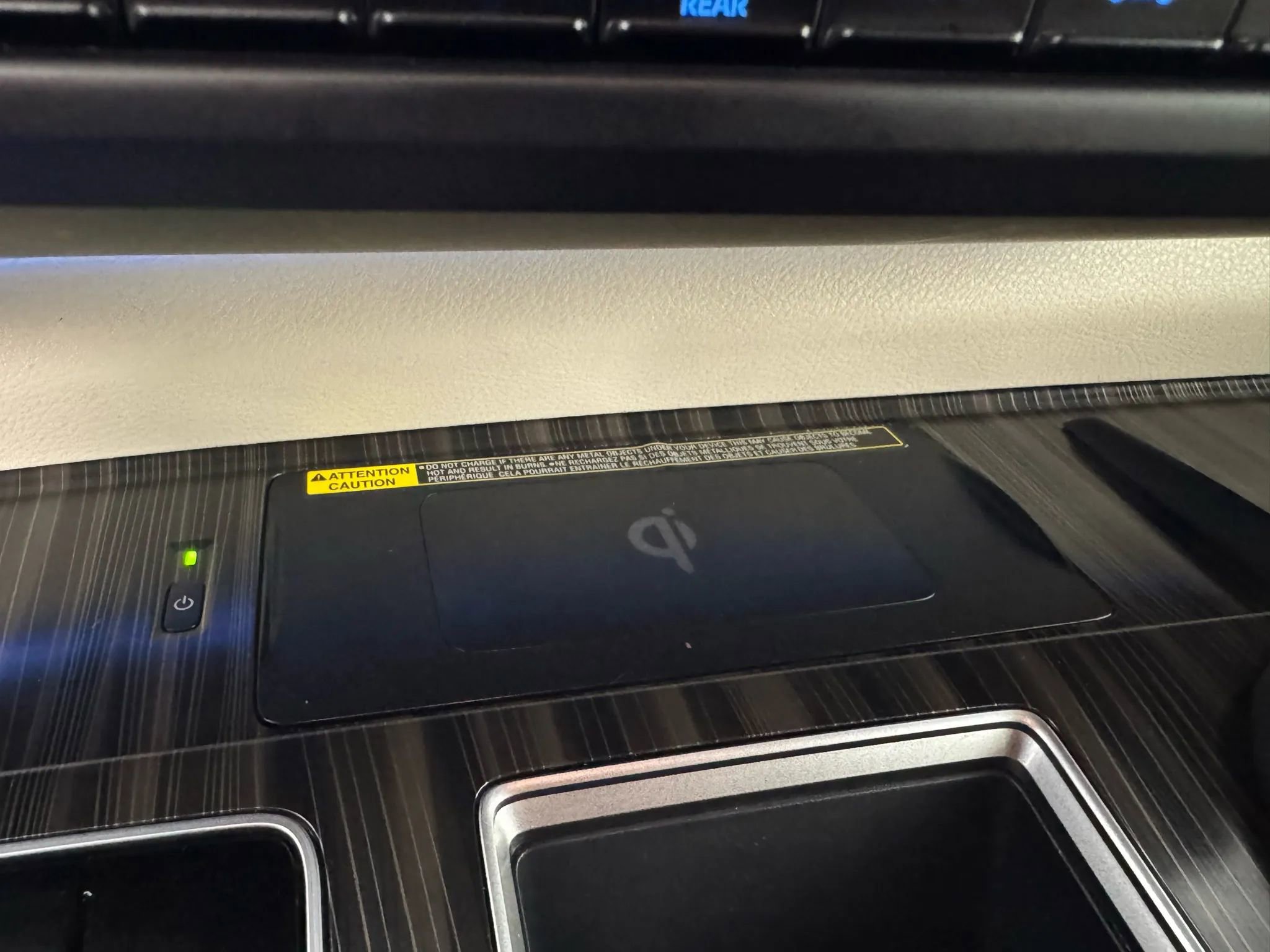 Used 2024 Toyota Sienna Platinum image 22