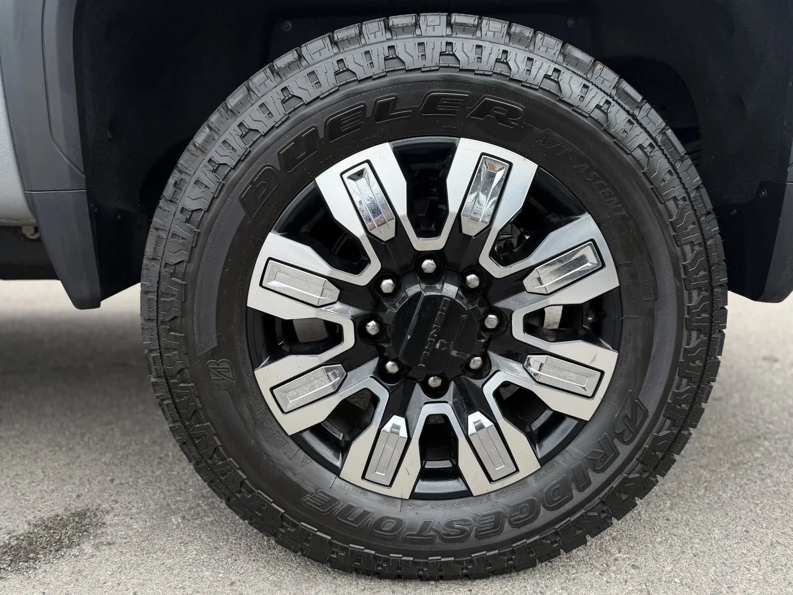 Used 2024 GMC Sierra 2500 Denali w/ Denali Reserve Package AWD/4WD image 51
