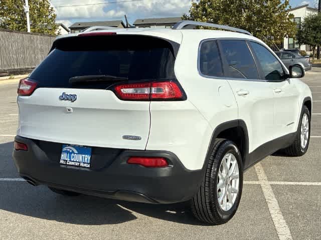 Used 2014 Jeep Cherokee Latitude FWD image 6