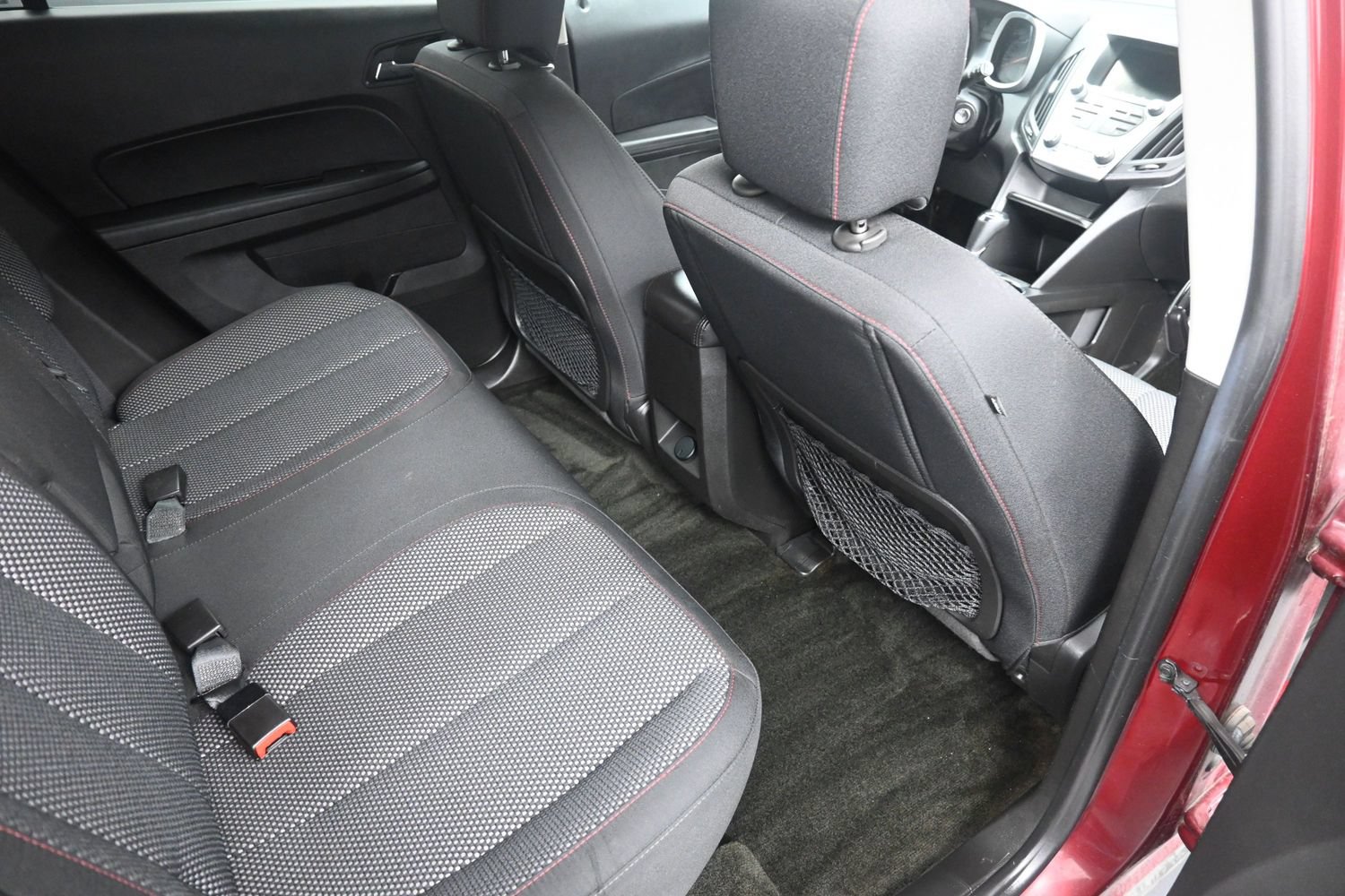 Used 2017 Chevrolet Equinox LT FWD image 14