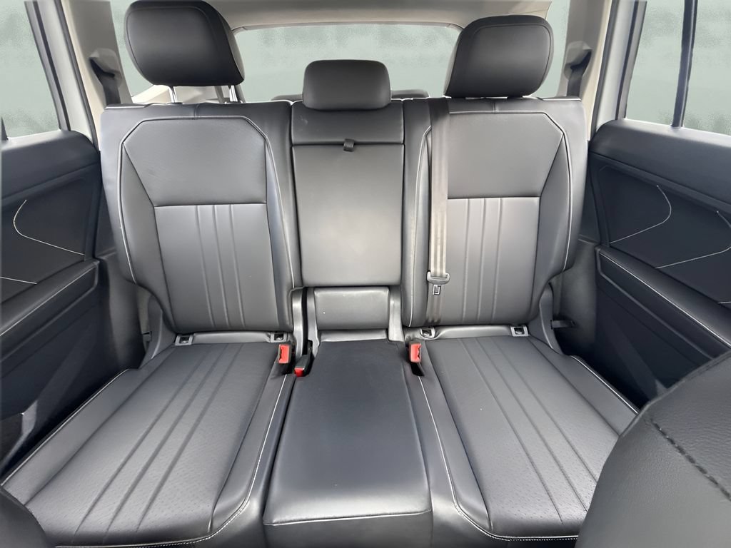 Used 2022 Volkswagen Tiguan SE FWD image 10