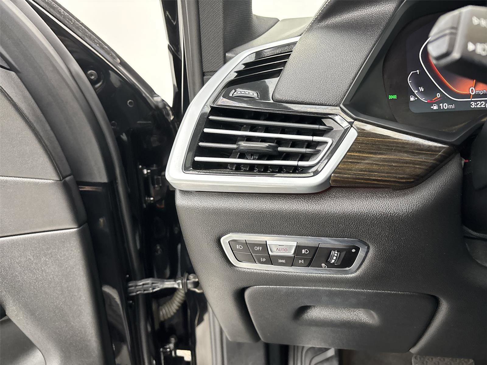 Used 2019 BMW X5 xDrive40i w/ Convenience Package image 31