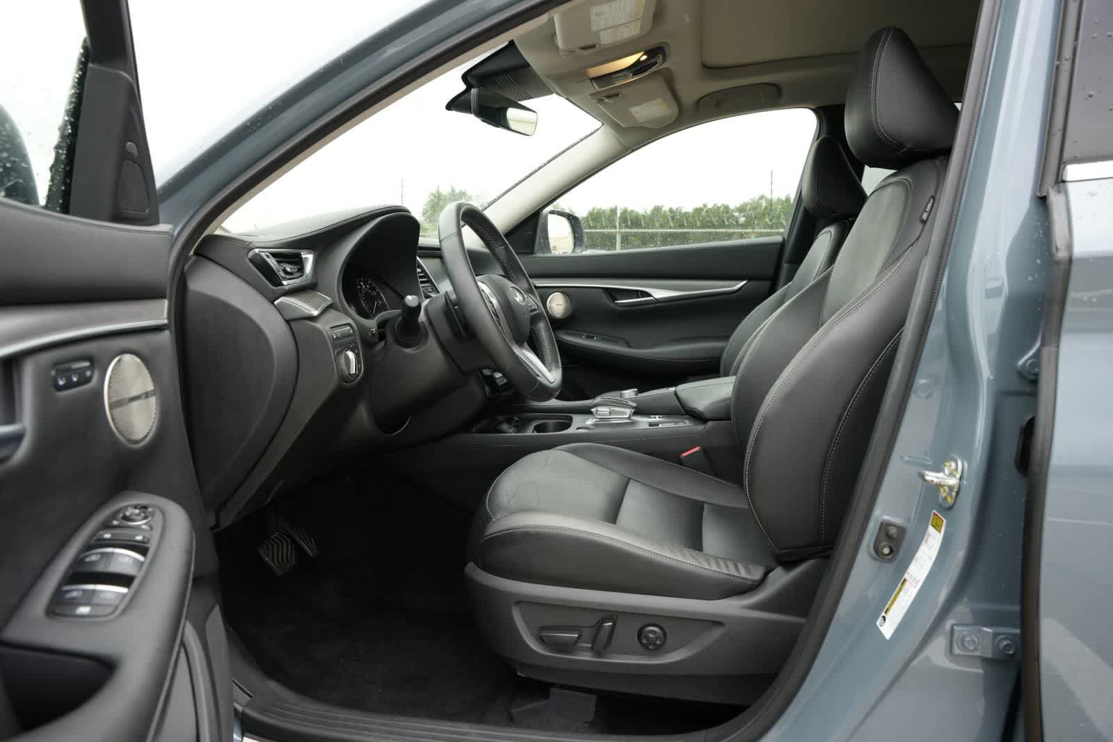 Certified 2023 INFINITI QX50 Luxe AWD/4WD image 16