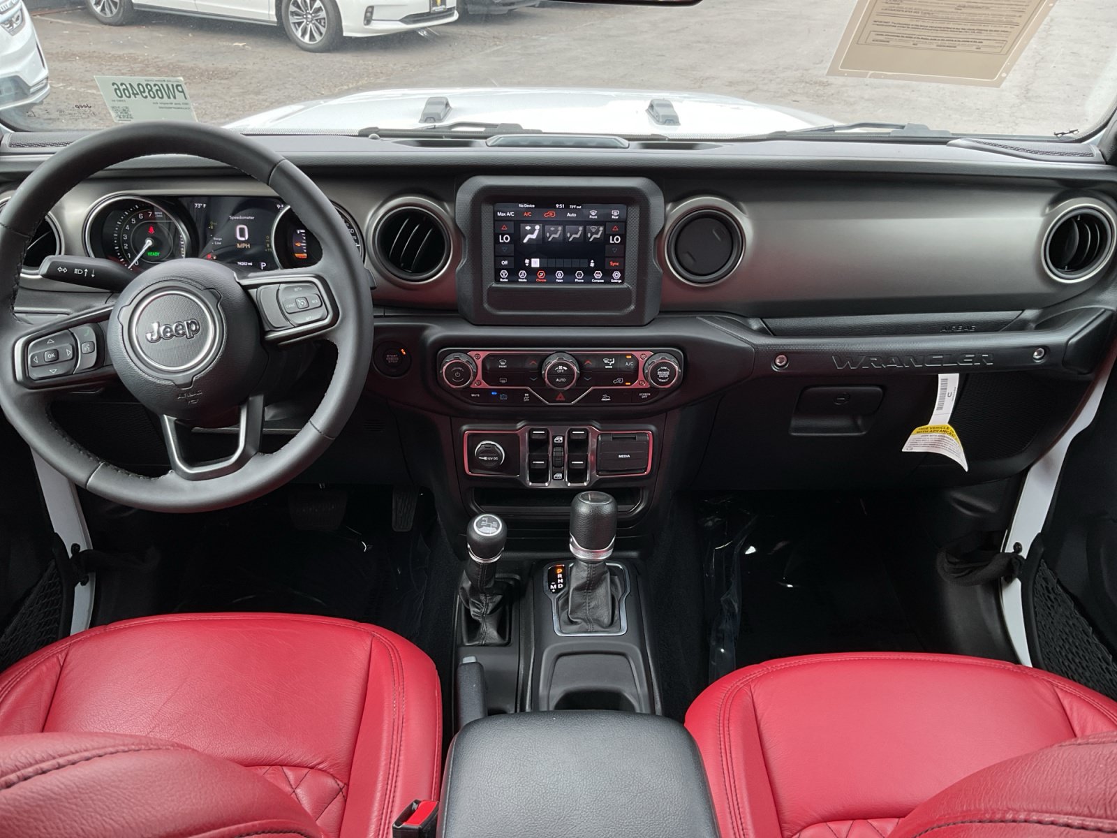 Used 2023 Jeep Wrangler Unlimited w/ Convenience Group AWD/4WD image 15