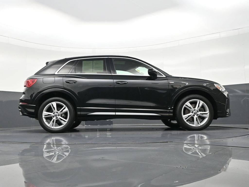 Used 2019 Audi Q3 2.0T Premium Plus w/ Premium Plus Package image 28
