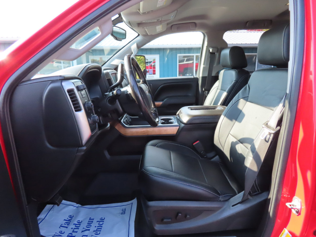 Used 2018 Chevrolet Silverado 2500 LTZ w/ Duramax Plus Package image 30