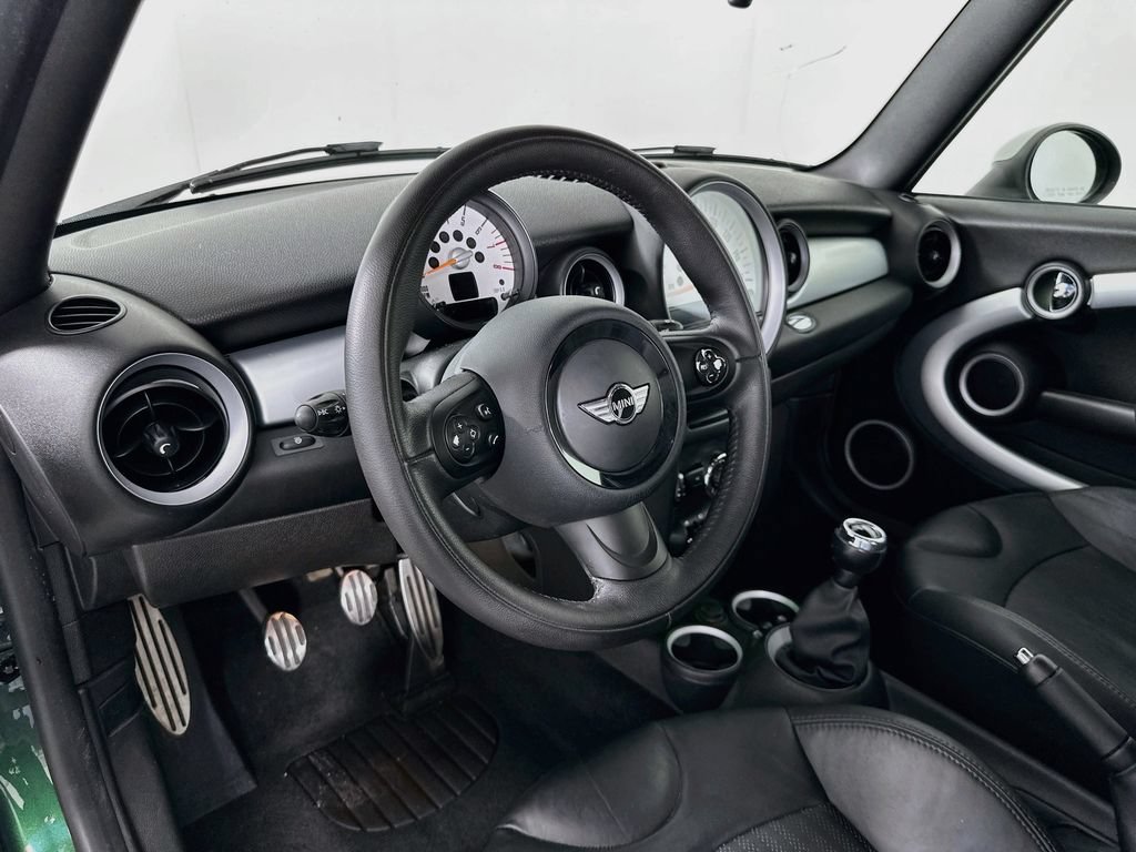 Used 2013 MINI Cooper S FWD image 9
