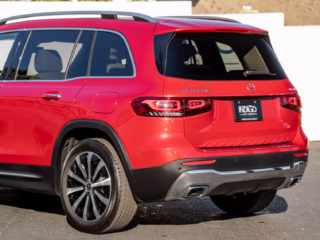 Used 2021 Mercedes-Benz GLB 250 4MATIC image 10