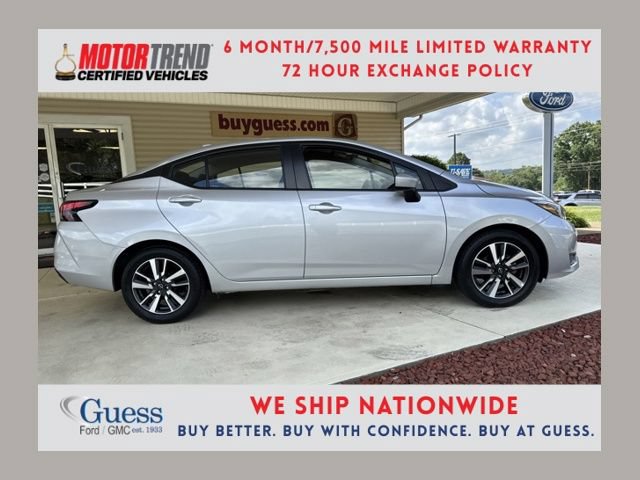 Used 2025 Nissan Versa SV FWD image 1