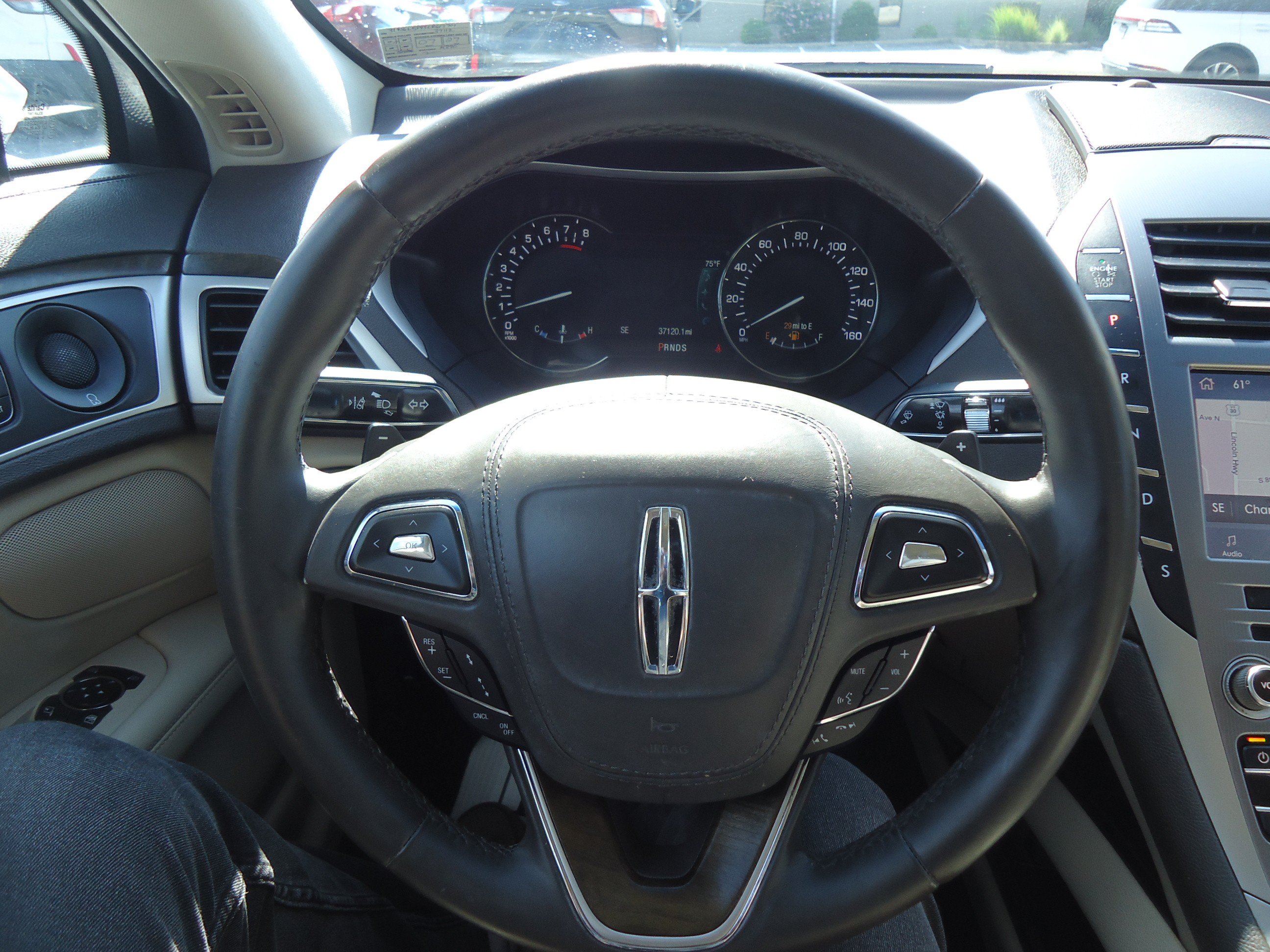 Used 2020 Lincoln MKZ Reserve w/ Monochromatic Package AWD/4WD image 13