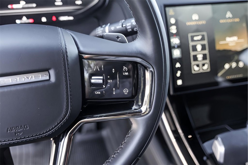 Used 2024 Land Rover Range Rover Sport Dynamic SE image 15