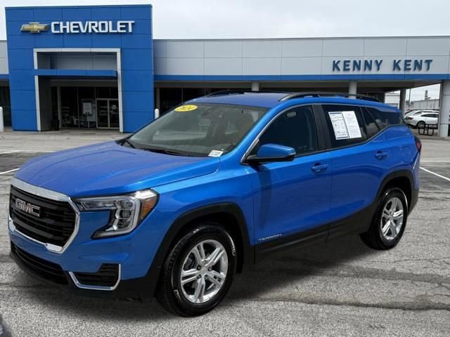 Certified 2024 GMC Terrain SLE w/ Driver Convenience Package FWD image 31