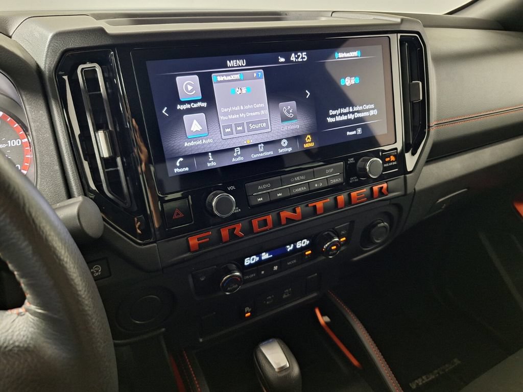 Used 2025 Nissan Frontier Pro-X RWD image 13