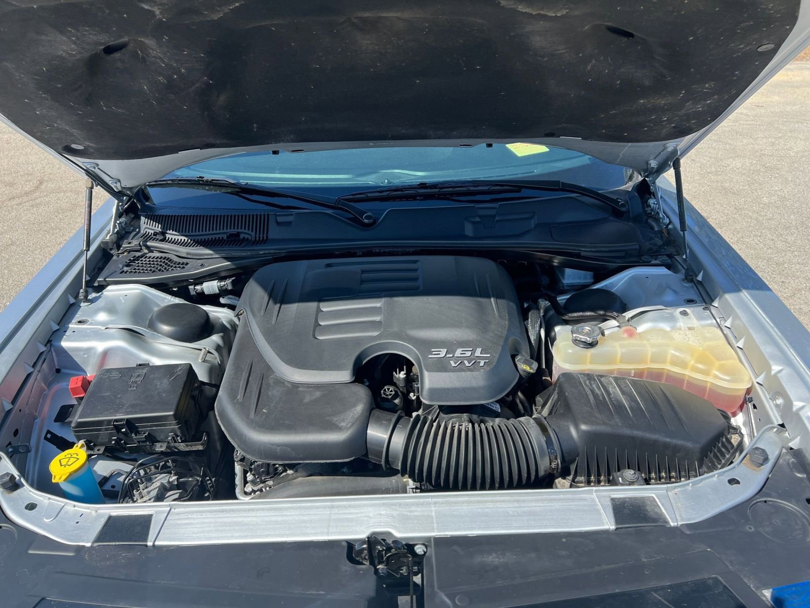 Used 2023 Dodge Challenger SXT image 32