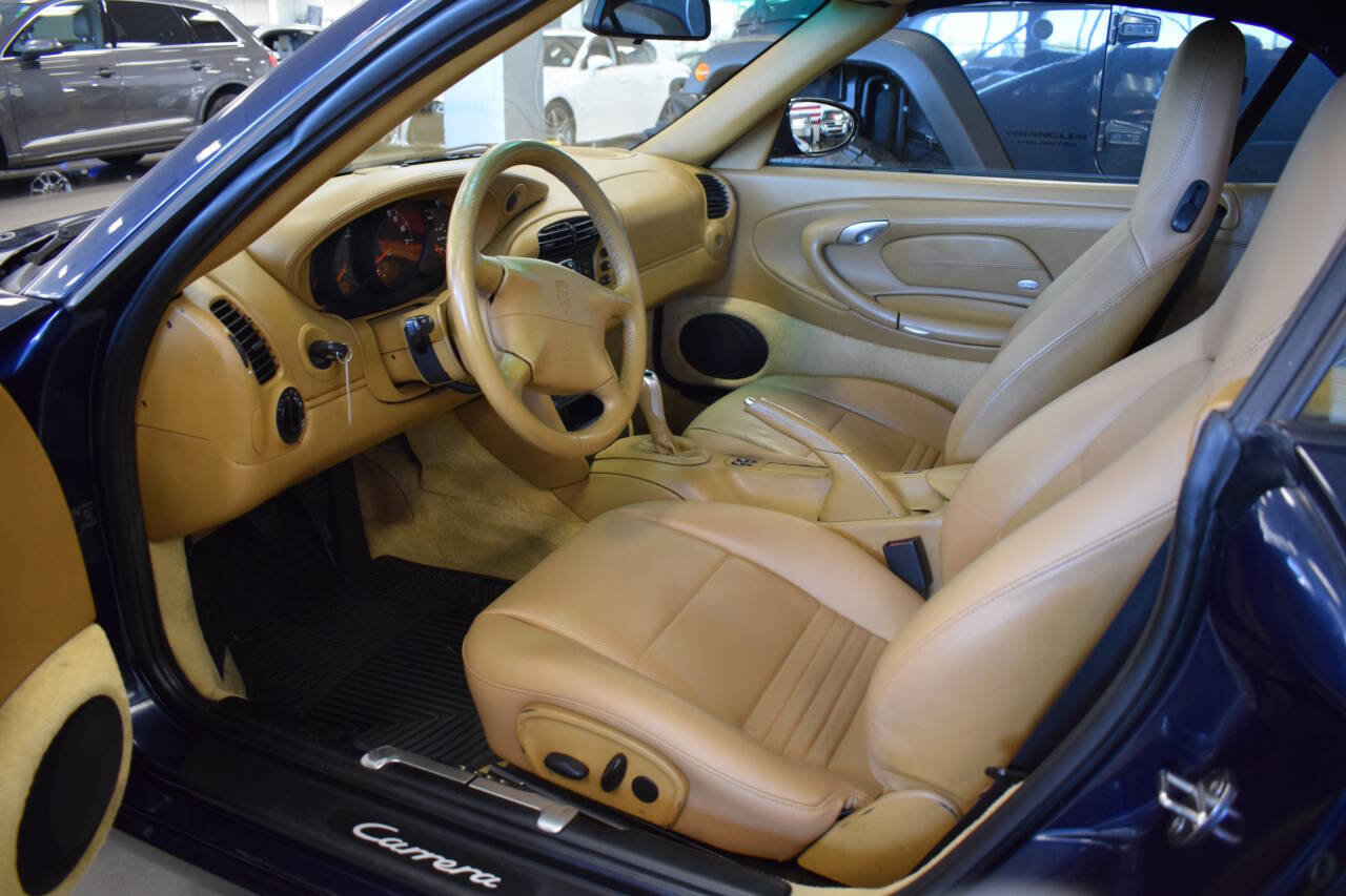Used 2000 Porsche 911 Carrera image 19