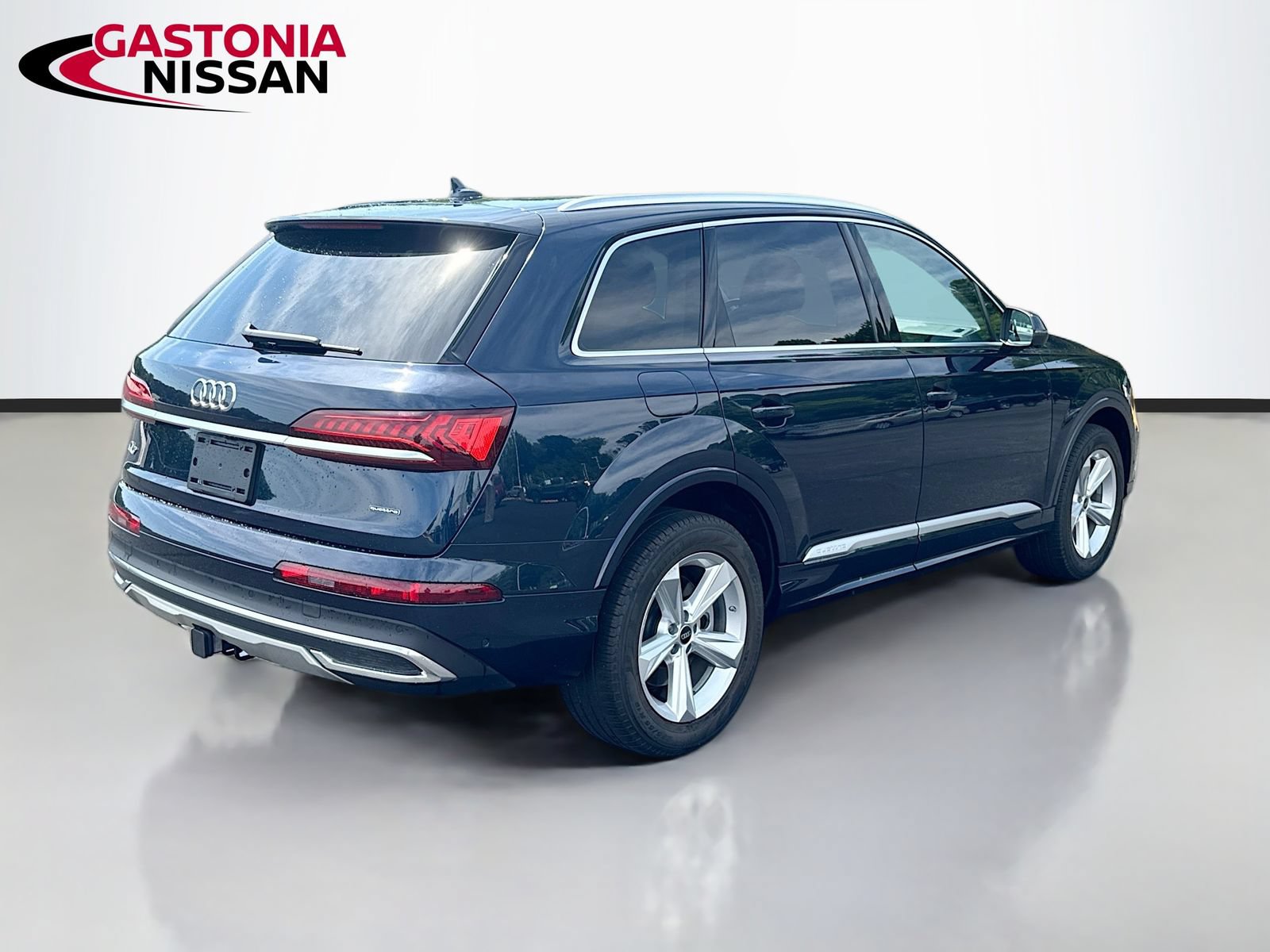 Used 2023 Audi Q7 2.0T Premium Plus w/ Premium Plus Package AWD/4WD image 9