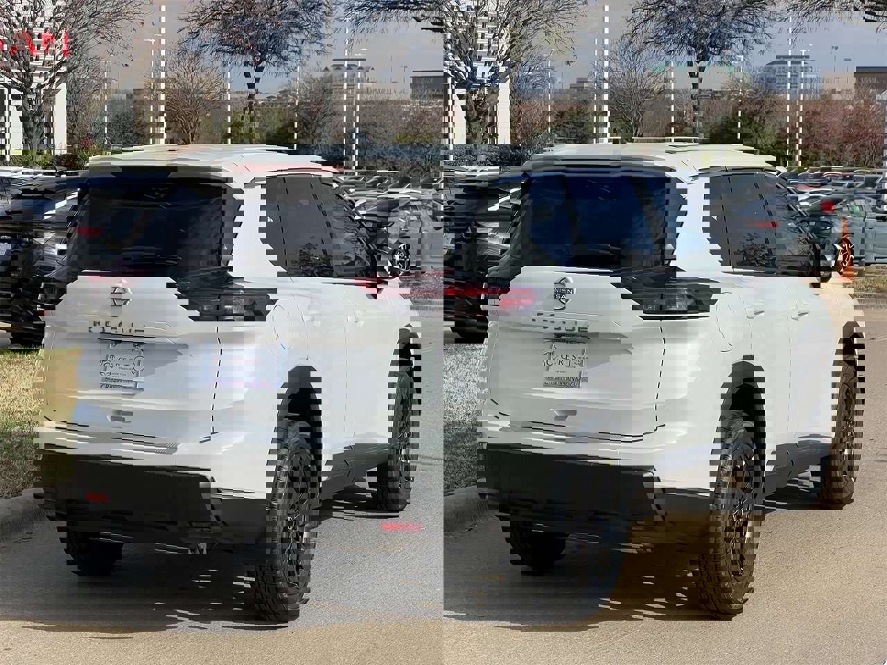 New 2026 Nissan Rogue SV image 4