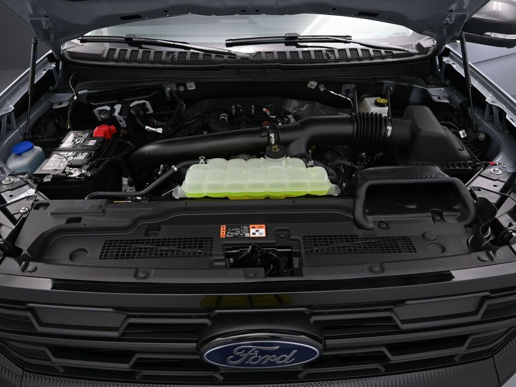 New 2026 Ford Expedition Active image 12