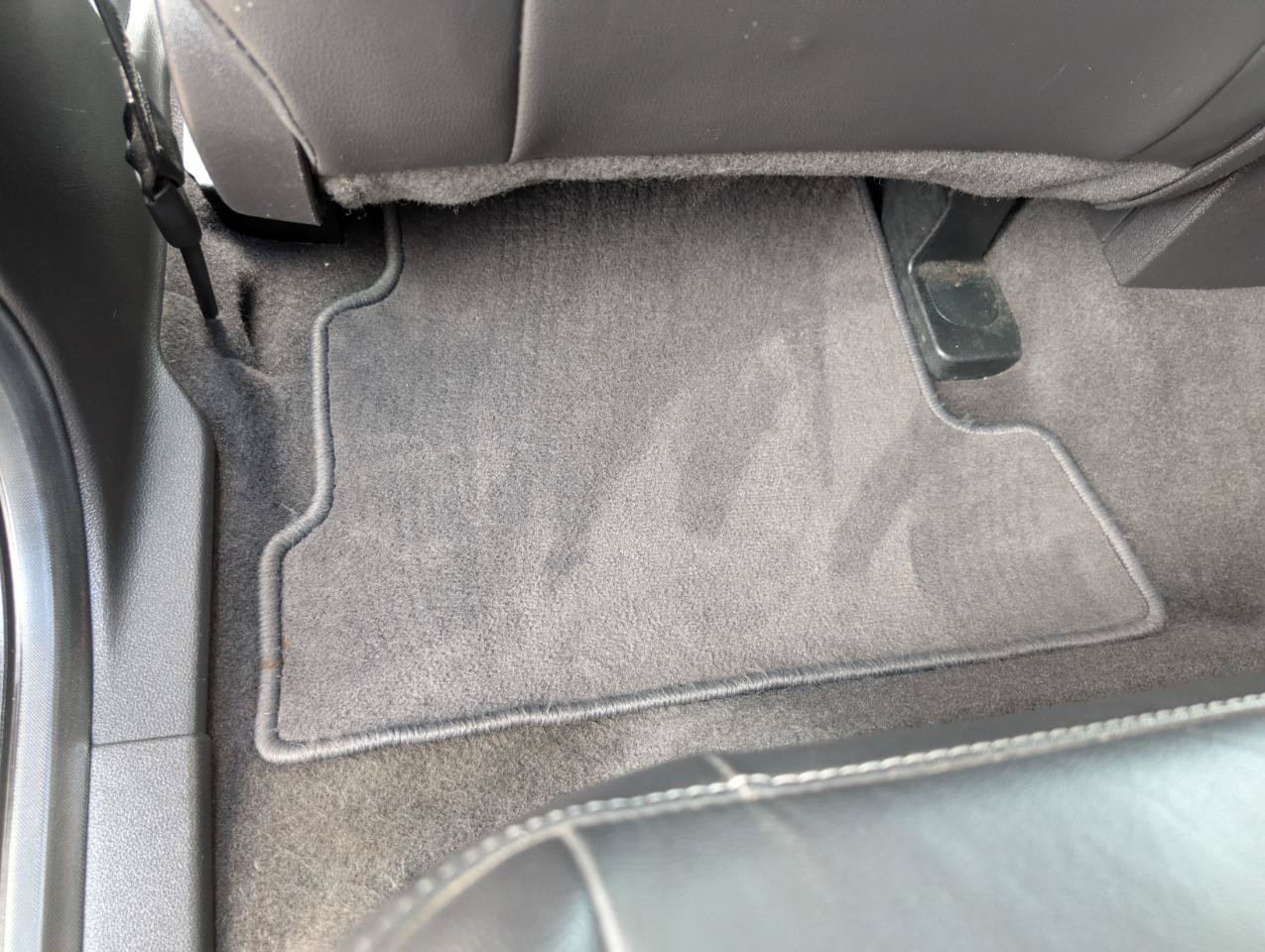 Used 2019 Ford Escape Titanium AWD/4WD image 38