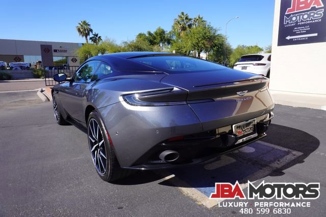 Used 2020 Aston Martin DB11 Coupe image 27