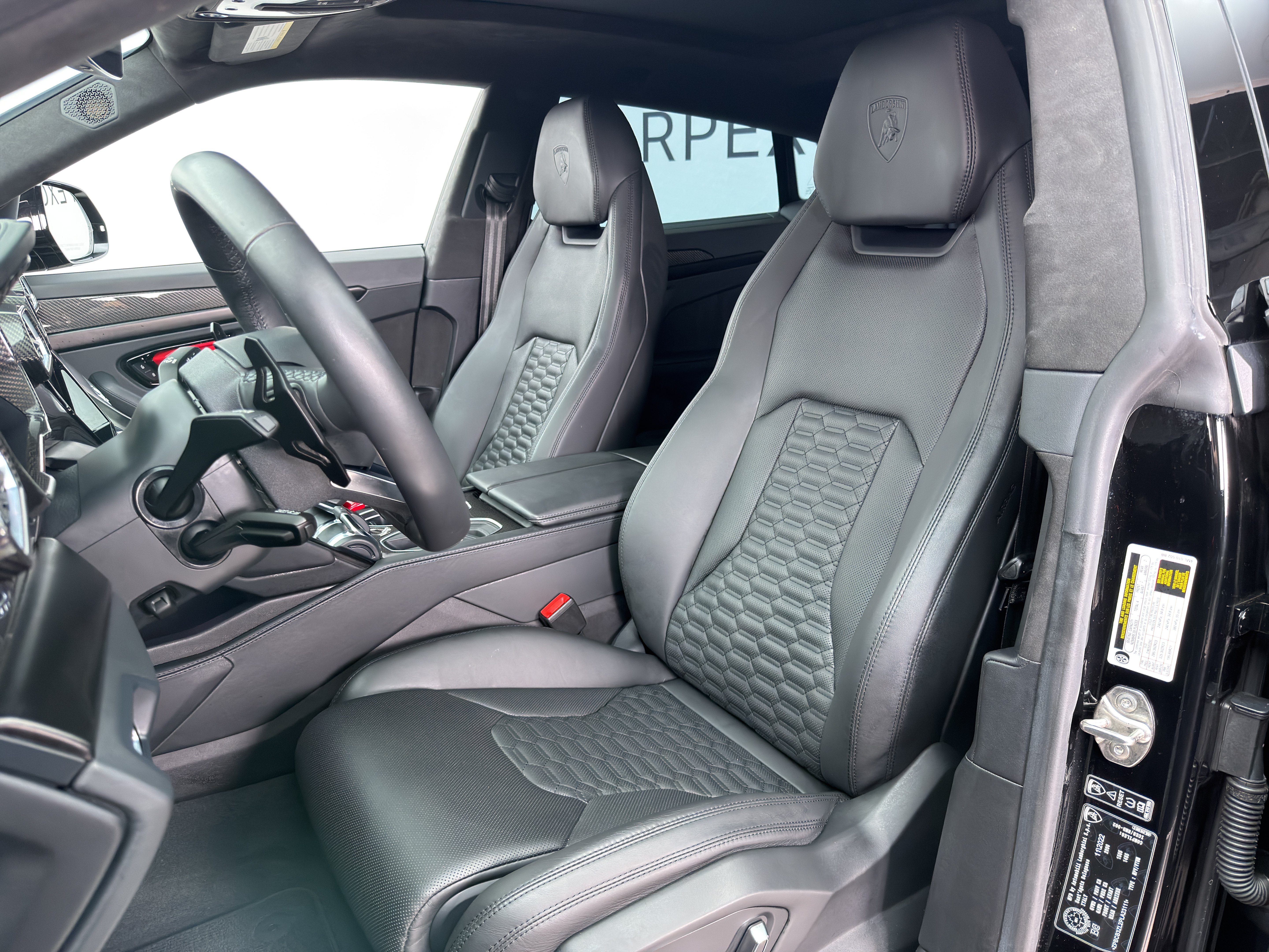 Used 2023 Lamborghini Urus S AWD/4WD image 15