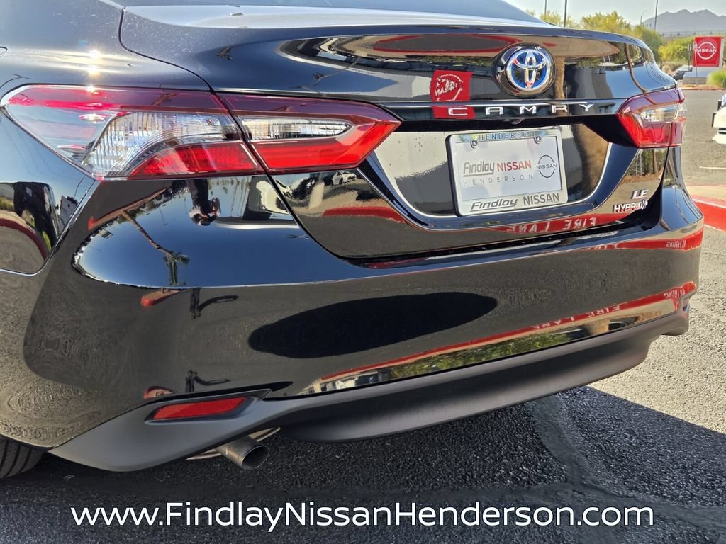 Used 2023 Toyota Camry LE FWD image 5