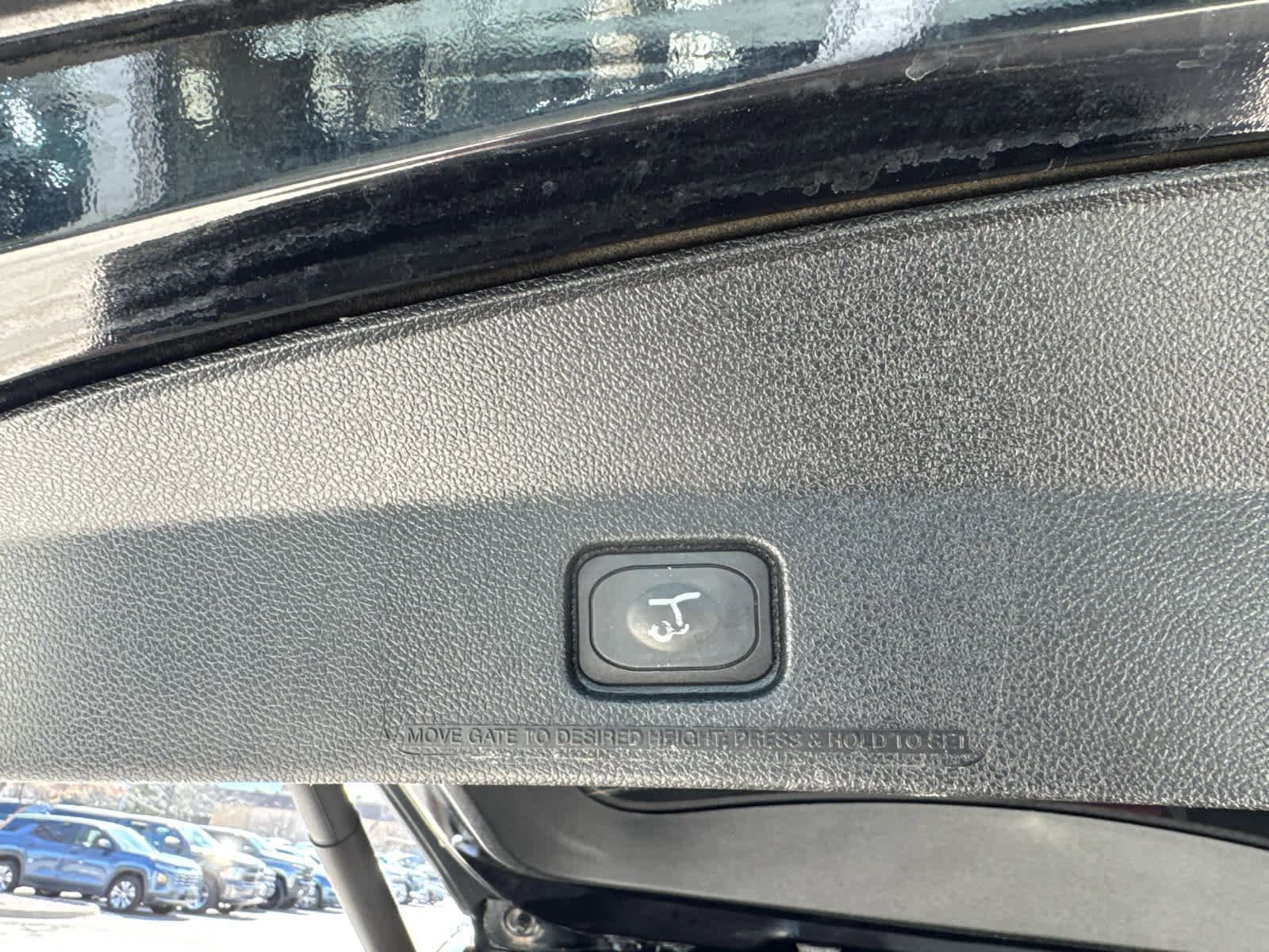 Used 2017 Ford Explorer XLT w/ Equipment Group 201A image 40