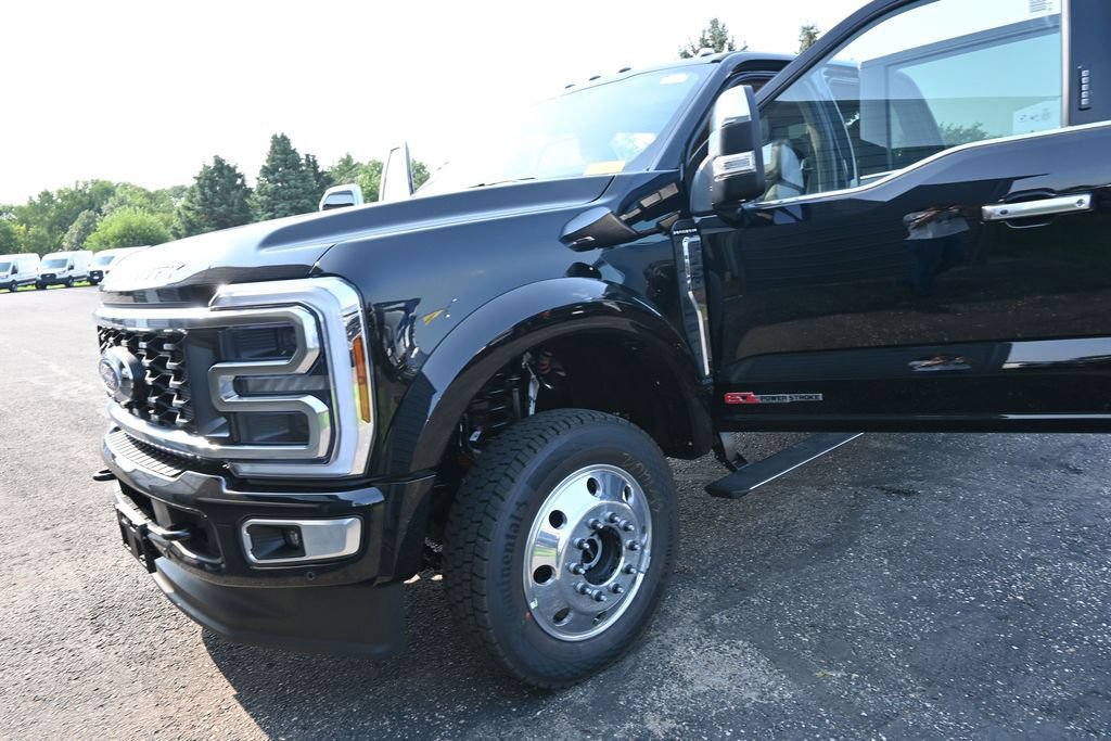 New 2026 Ford F450 Platinum w/ Platinum Plus Package AWD/4WD image 88