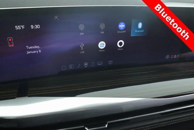 Used 2025 Cadillac Escalade ESV Premium Luxury w/ Touring Package image 26