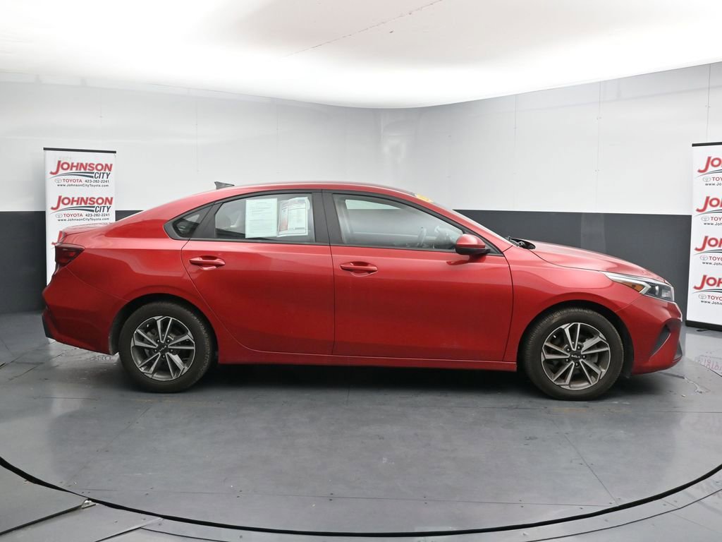 Used 2023 Kia Forte LXS FWD image 9