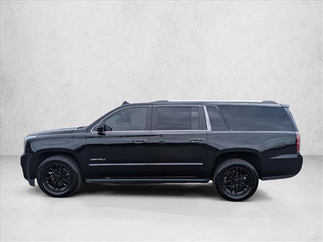 Used 2017 GMC Yukon XL Denali w/ Open Road Package AWD/4WD image 9