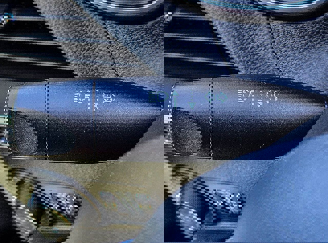 Used 2019 Jeep Cherokee Latitude Plus image 23