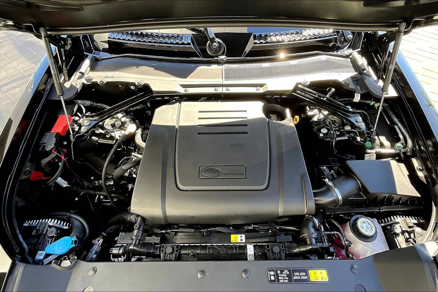 New 2026 Land Rover Defender 110 S image 11