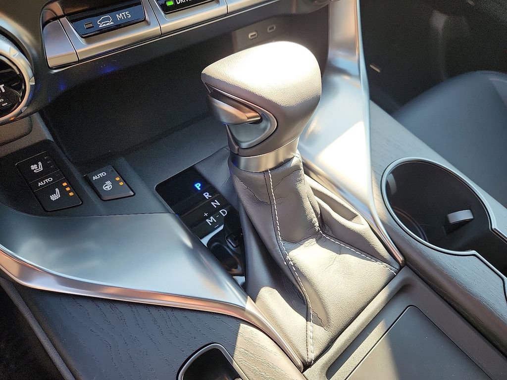 New 2025 Lexus LX 600 4WD w/ Luxury Package image 8