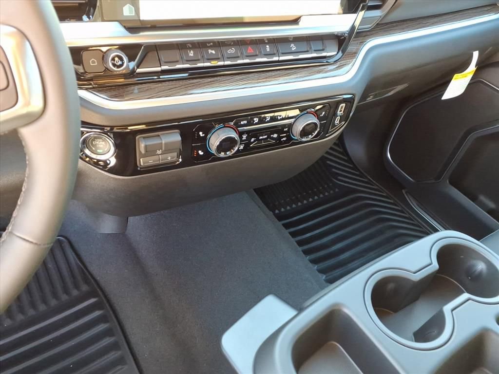 New 2026 Chevrolet Silverado 2500 LT w/ Trail Boss Package image 15