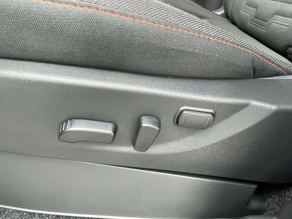 Used 2026 Nissan Frontier PRO-4X w/ Pro-4x Convenience Package image 13