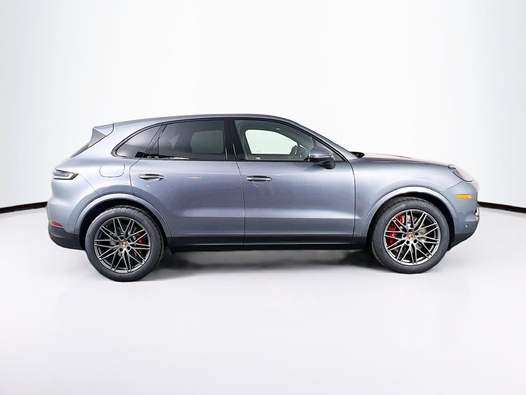 New 2026 Porsche Cayenne S AWD/4WD image 8