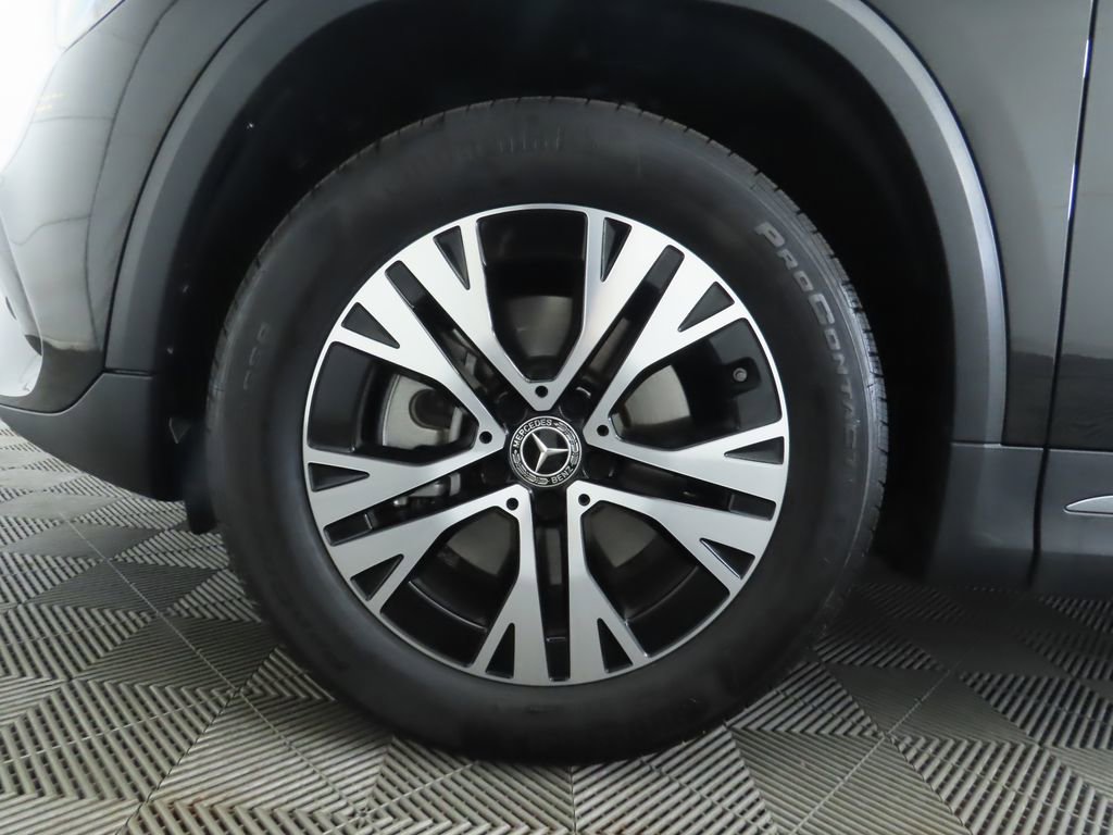 Certified 2025 Mercedes-Benz GLA 250 image 30
