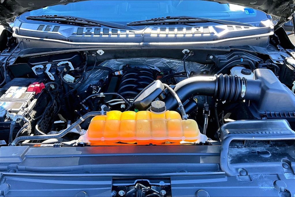 Used 2020 Ford F150 Lariat image 29